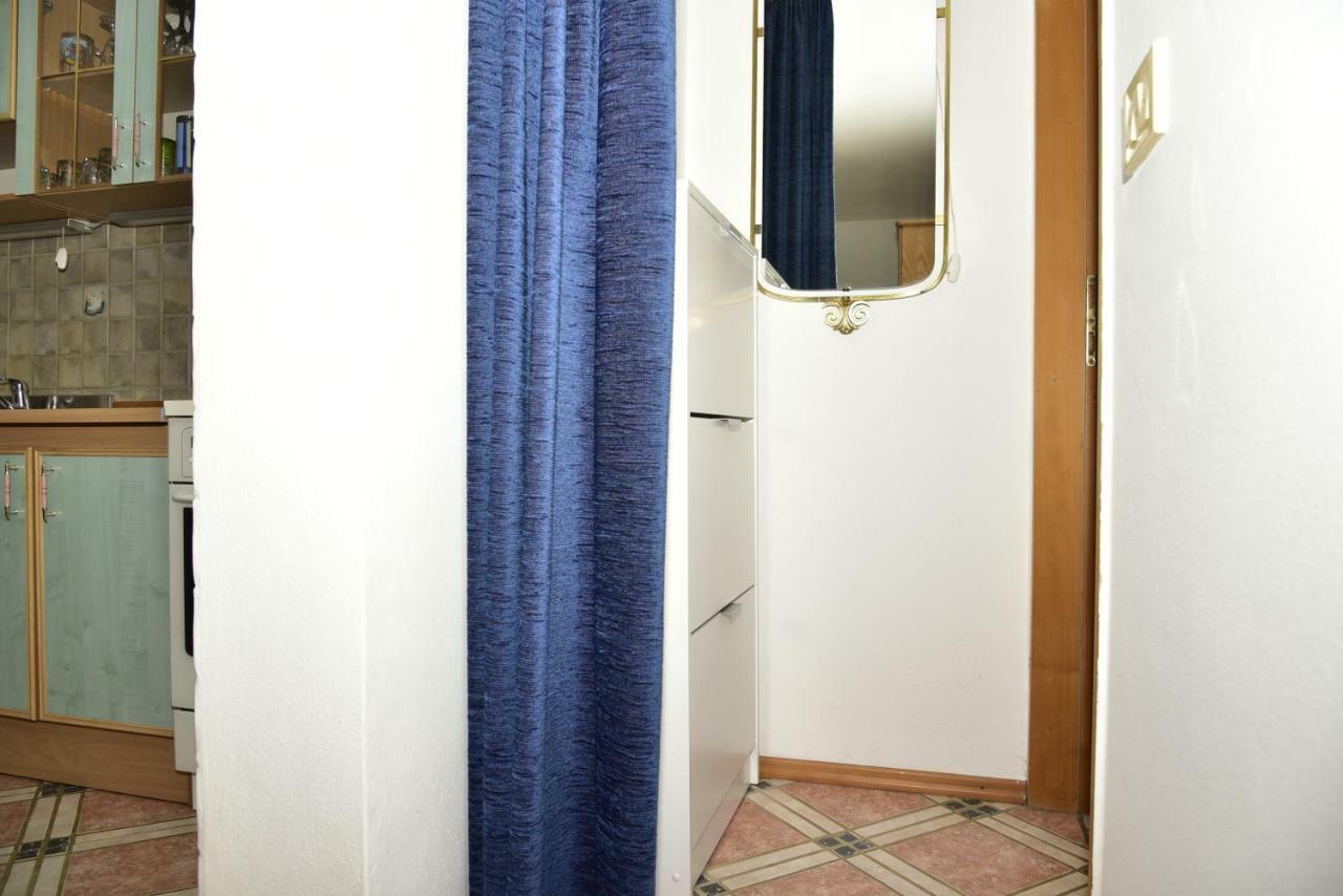 Apartment Blumen Oase Malinska Exterior foto